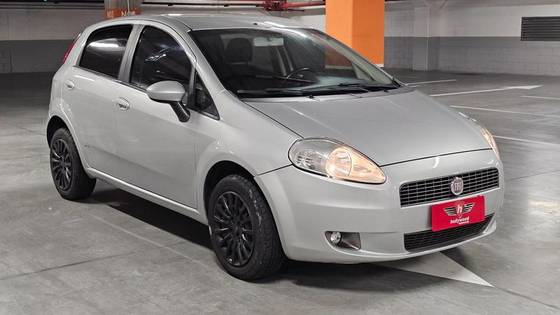 FIAT PUNTO 1.4 8V FLEX 4P MANUAL